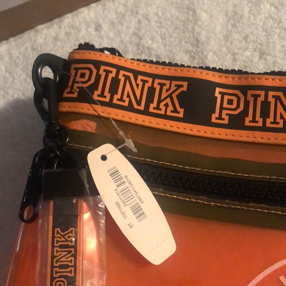 NWT PINK Victoria’s Secret Swimsuit beach bag. 2 zipper compartments. - Picture 4 of 9